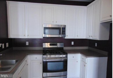 110 Beacon Dr, Woodbury, NJ 08096 - photo 5