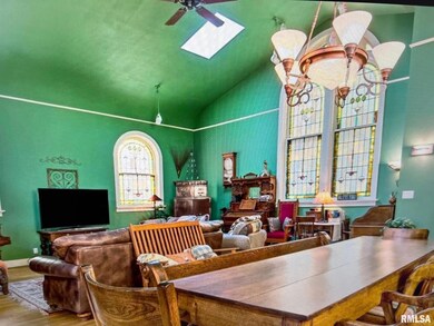 unlisted-address, Lincoln, IL 62656 - photo 4