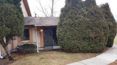 19129 Pine Dr unit 113, Country Club Hills, IL 60478 - photo 3