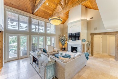 Spacious living with amazing views and access to t