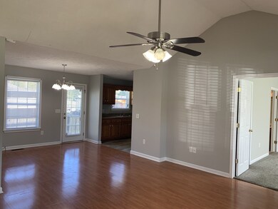 196 Cedar Grove Rd, Shelbyville, TN 37160 - photo 4