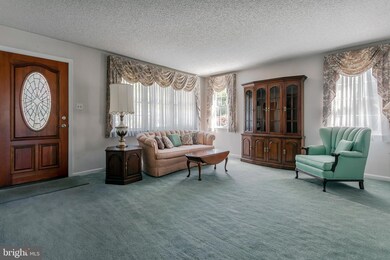 304 Somerset Place, Wallingford, PA 19086 - photo 5