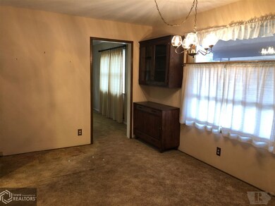 2522 Highway F 48 W, Newton, IA 50208 - photo 6