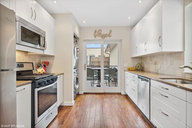 13595 Red Arrow Hwy unit 5, Harbert, MI 49115 - photo 5