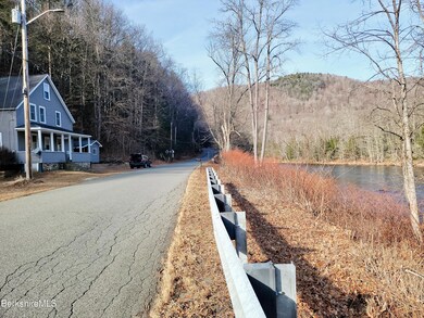 249 River Rd, Clarksburg, MA 01247 - photo 7