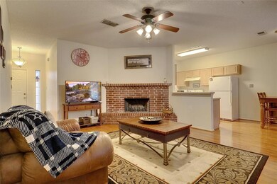 370 Dalhart Dr, Weatherford, TX 76086 - photo 5