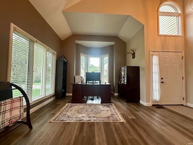 9103 S Front Nine Dr, Bloomington, IN 47401 - photo 3