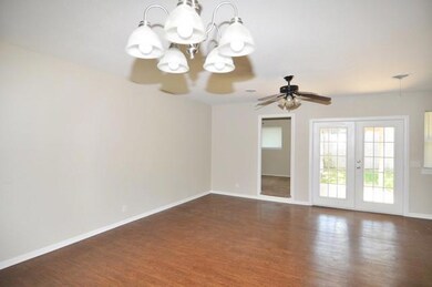 1117 Trailwood Dr, Hurst, TX 76053 - photo 5