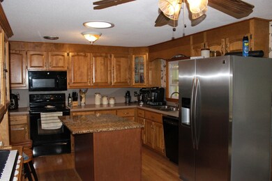 27 Memory Ln, Orange, MA 01364 - photo 4