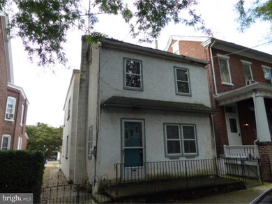256 Walnut St, Pottstown, PA 19464 - photo 2