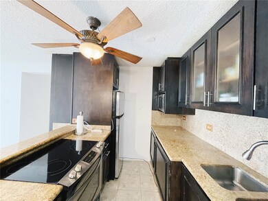 658 Av Miramar unit 602, San Juan, PR 00907 - photo 2