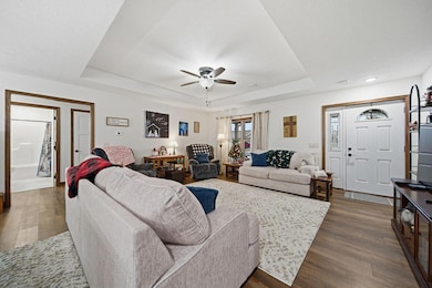 148 Kincora Dr, Bucyrus, OH 44820 - photo 4