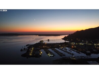 501 E Garibaldi Ave unit 4, Garibaldi, OR 97118 - photo 7