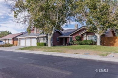 1040 Meadowview Ln, Ridgecrest, CA 93555 - photo 3