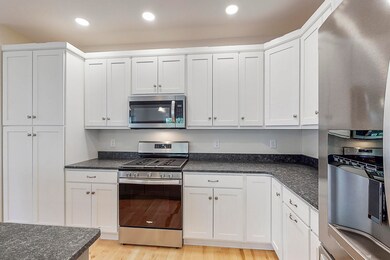 15-Wild-Dunes-Way-Kitchen3