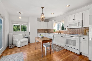 1339 Pond St, Franklin, MA 02038 - photo 7