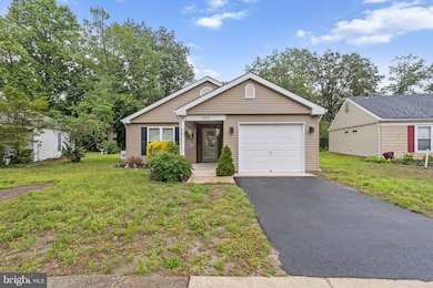 107 Buckingham Dr, Southampton, NJ 08088 - photo 2