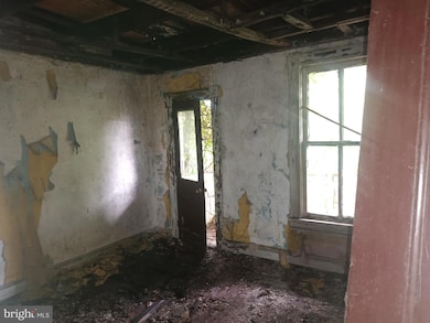 603 N Dukeland St, Baltimore, MD 21216 - photo 5