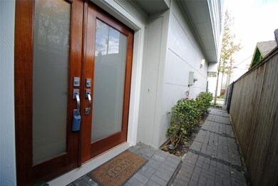 4217 Eli St, Houston, TX 77007 - photo 4