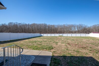 418 Hunters Landing Dr, Manchester, TN 37355 - photo 5