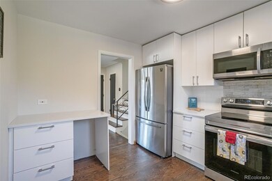 Stainless steel appliances all only 5 years old.