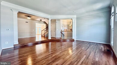 12459 Rose Path Cir, Fairfax, VA 22033 - photo 4