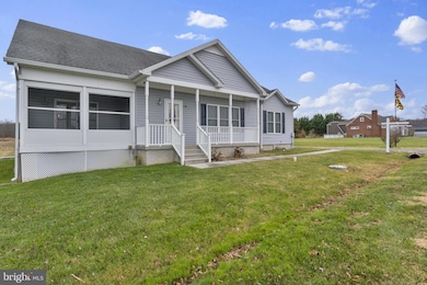 1325 E Riverside Ave, Baltimore, MD 21221 - photo 4