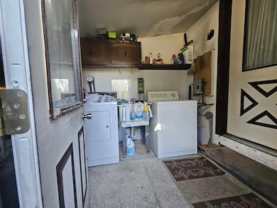 Utility room and main entrance