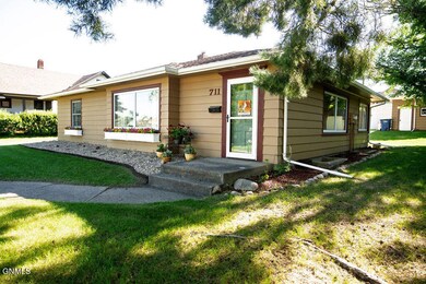 711 2nd Ave SE, Jamestown, ND 58401 - photo 5