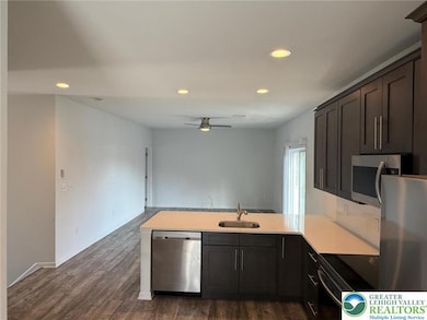 1332 Genoa St unit 2, Bethlehem, PA 18018 - photo 5