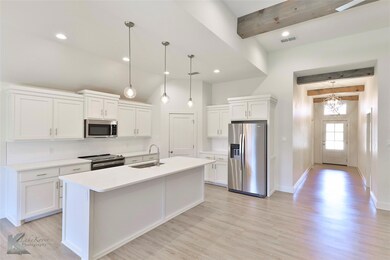 4517 Ebbets Dr, Abilene, TX 79606 - photo 6