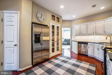 7302 Shady Glen Dr, Columbia, MD 21046 - photo 6