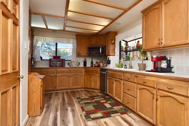 1924 Surrey Way, Paso Robles, CA 93446 - photo 7