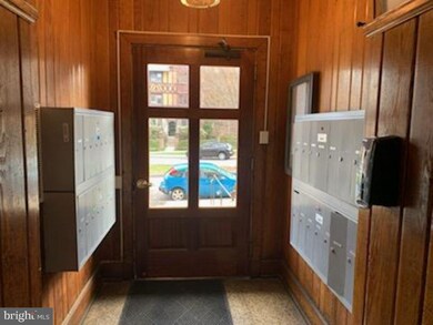 103 W 39th St unit D2, Baltimore, MD 21210 - photo 2