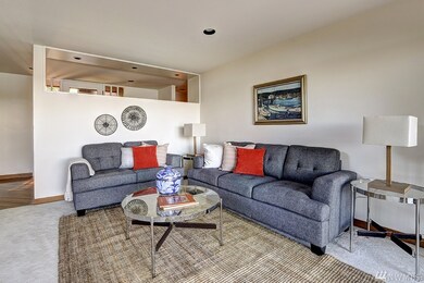 4735 W Mercer Way, Mercer Island, WA 98040 - photo 6