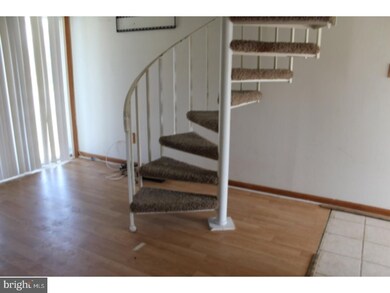 225 La Cascata, Clementon, NJ 08021 - photo 5
