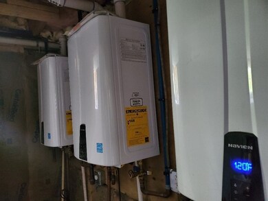 50 Barry St, Dorchester, MA 02125 - photo 3