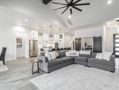 The XL 9 blade,  modern industrial ceiling fan mak