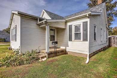 1722 E Division St, Evansville, IN 47711 - photo 2