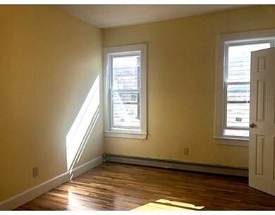 113 Dale St unit 3, Roxbury, MA 02119 - photo 4