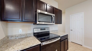 1100 Oxford Ln, Troy, TX 76579 - photo 7