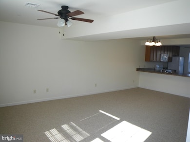 463 Lantern Ln, Chambersburg, PA 17201 - photo 4