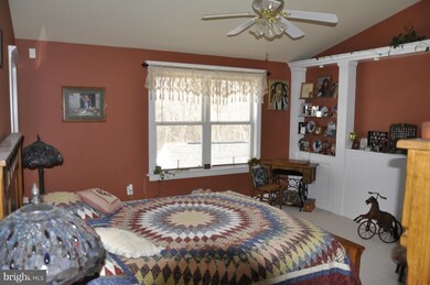 25236 Military Rd, Cascade, MD 21719 - photo 5