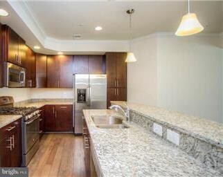 24626 Johnson Oak Terrace unit 5G, Sterling, VA 20166 - photo 6