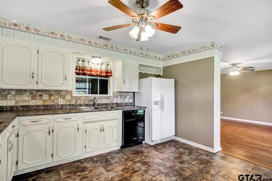 219 E Samuel St, Tyler, TX 75701 - photo 5