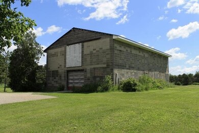 2344 S Fish Hatchery Rd, Fitchburg, WI 53575 - photo 2