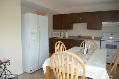 2556 Fox Ridge Ct unit 40, Woodbridge, VA 22192 - photo 5