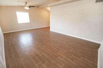 Campbell Family Room 2