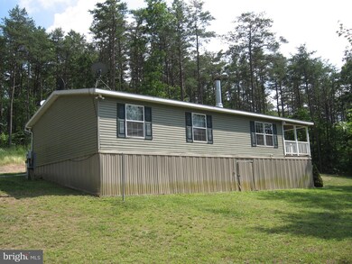 2151 Posey Hollow Rd, Berkeley Springs, WV 25411 - photo 4