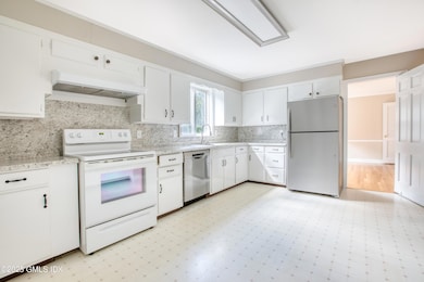 unlisted-address, Greenwich, CT 06830 - photo 6